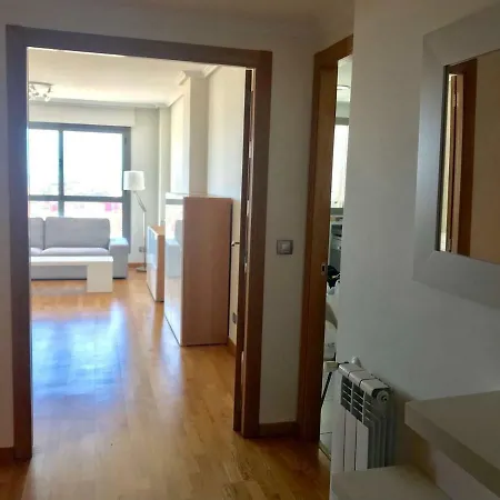 Apartment Oceanografic Apartment. Parking. Wi-fi