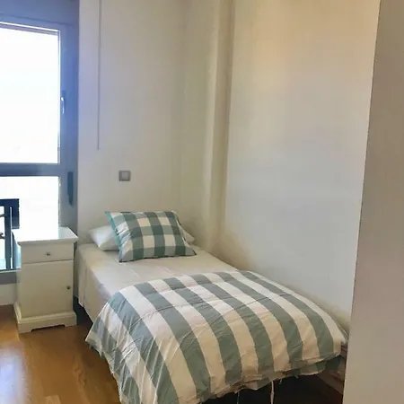 Oceanografic Apartment. Parking. Wi-fi